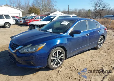 2017 Nissan Altima 2.5 Sr из США, поврежденный, VIN 1N4AL3AP8HC112182